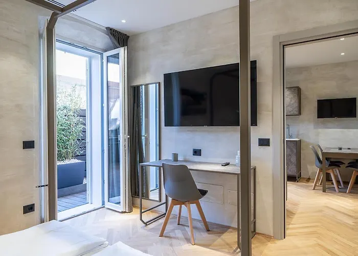 Bed & Breakfast Sea Garden &