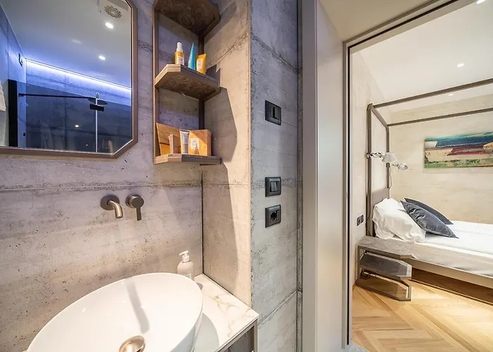 Sea Garden Apartments&rooms 4*