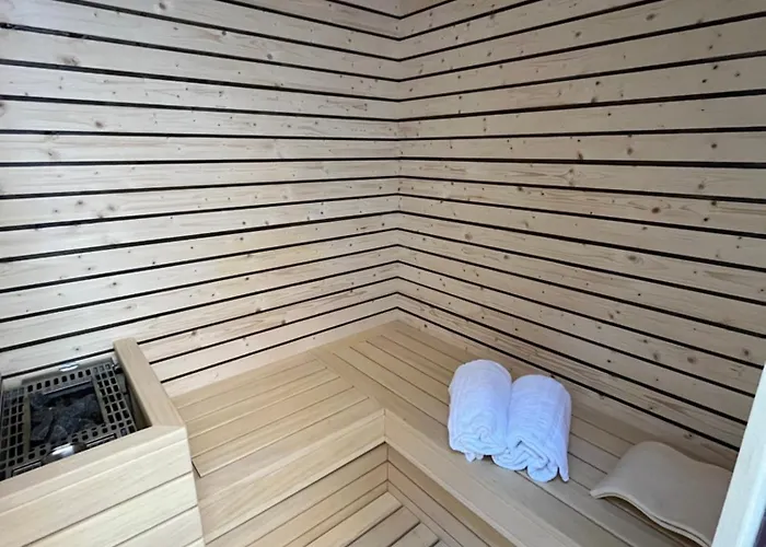 Sea Garden Apartments&rooms 4*